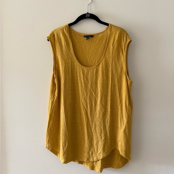 Banana Republic Mustard Sleeveless Tee Shirt - Picture 1 of 2